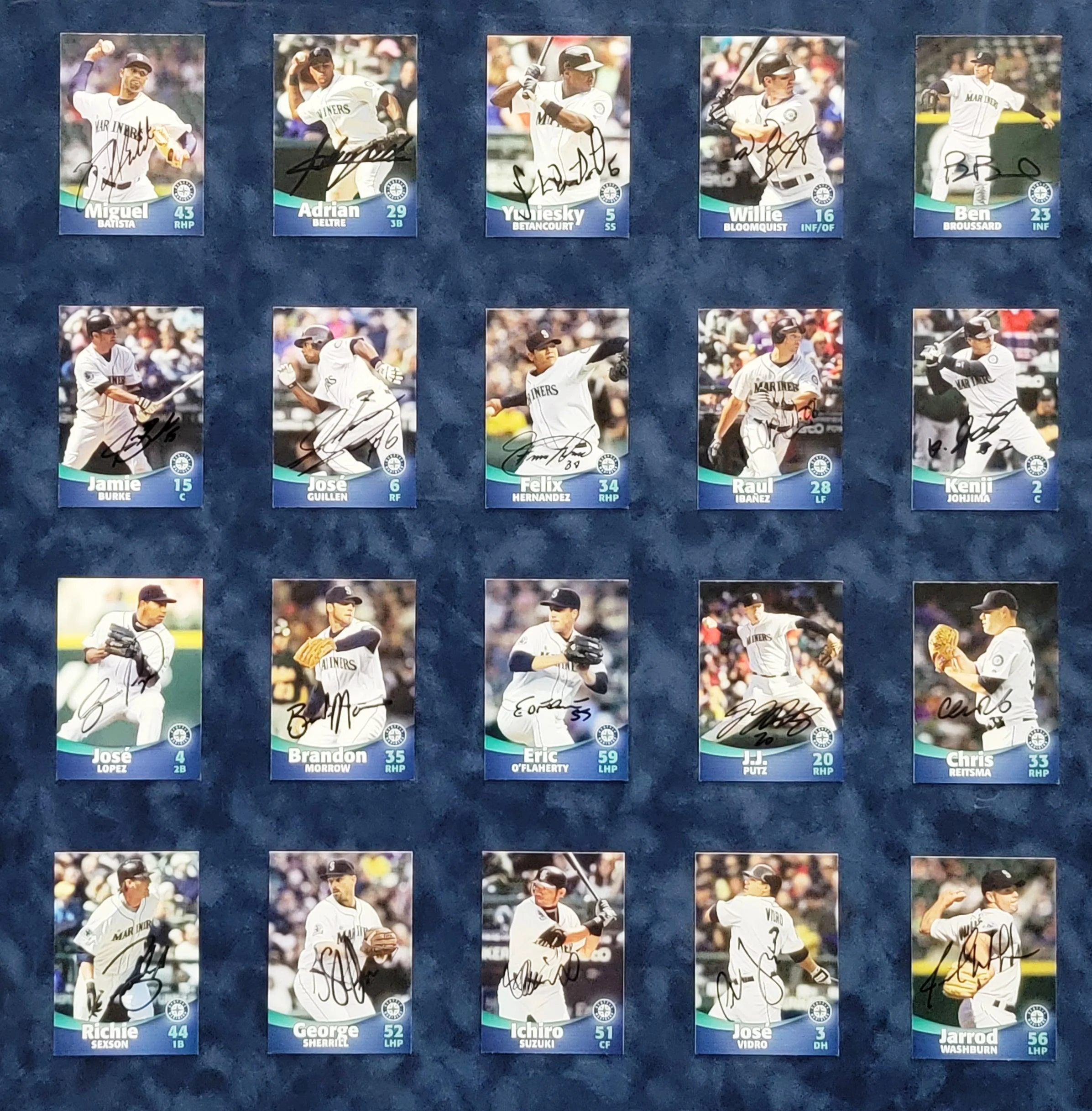 2007 Seattle Mariners Team Autographed 23x36 Framed Card Collage With 26 Signatures Including Ichiro Suzuki & Felix Hernandez SKU #207208 - Image 2