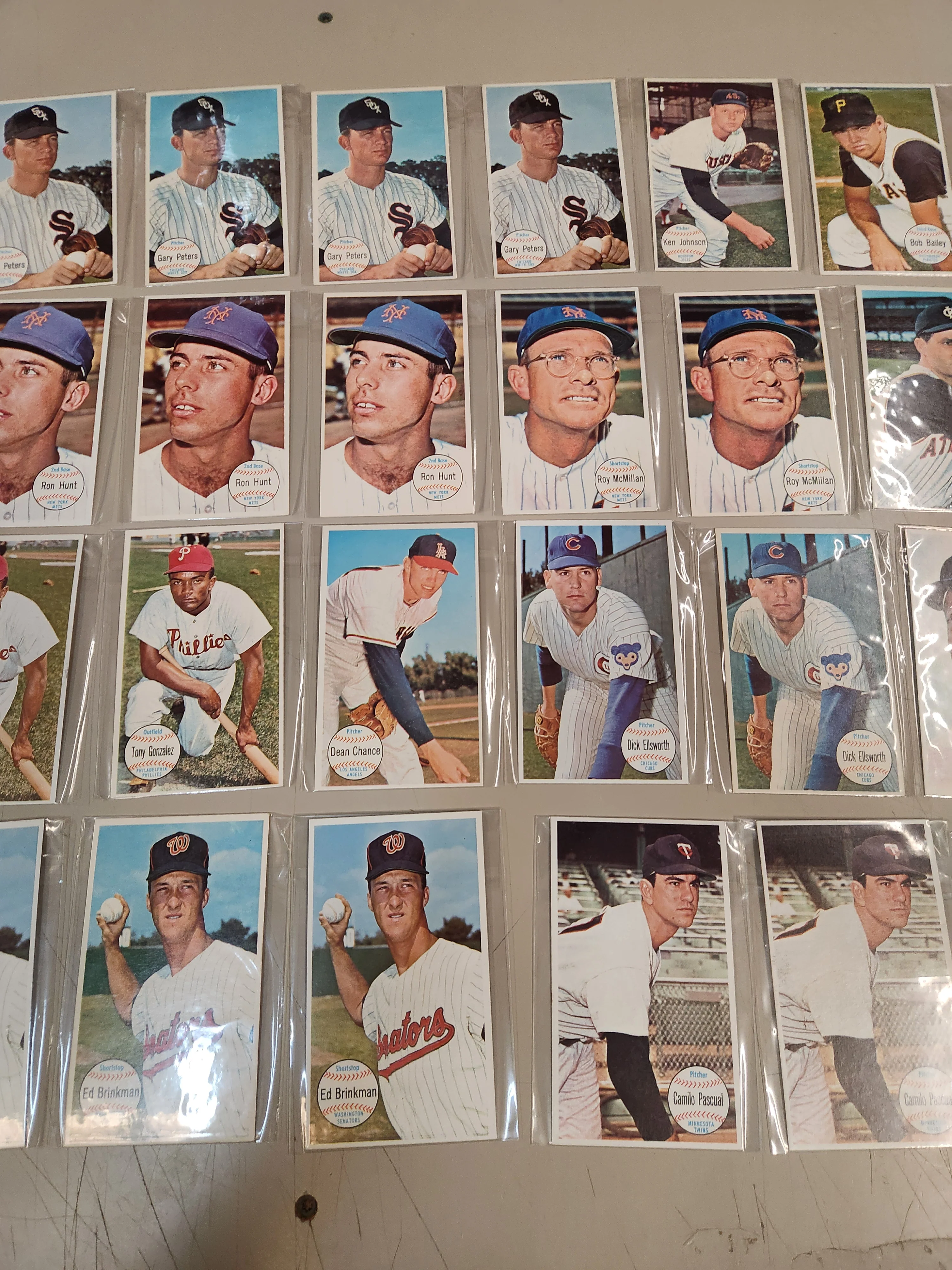 26 1964 Topps Giant Cards Including Colavito. Clean group. Lots Of Dupes Avg EX - Image 2