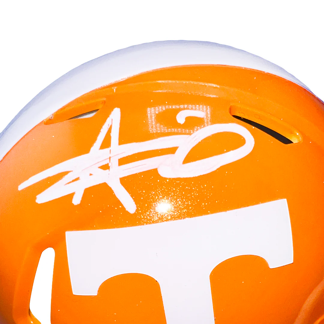 Alvin Kamara Signed Tennessee Vols Speed Mini Football Helmet White Ink (JSA) - Image 2