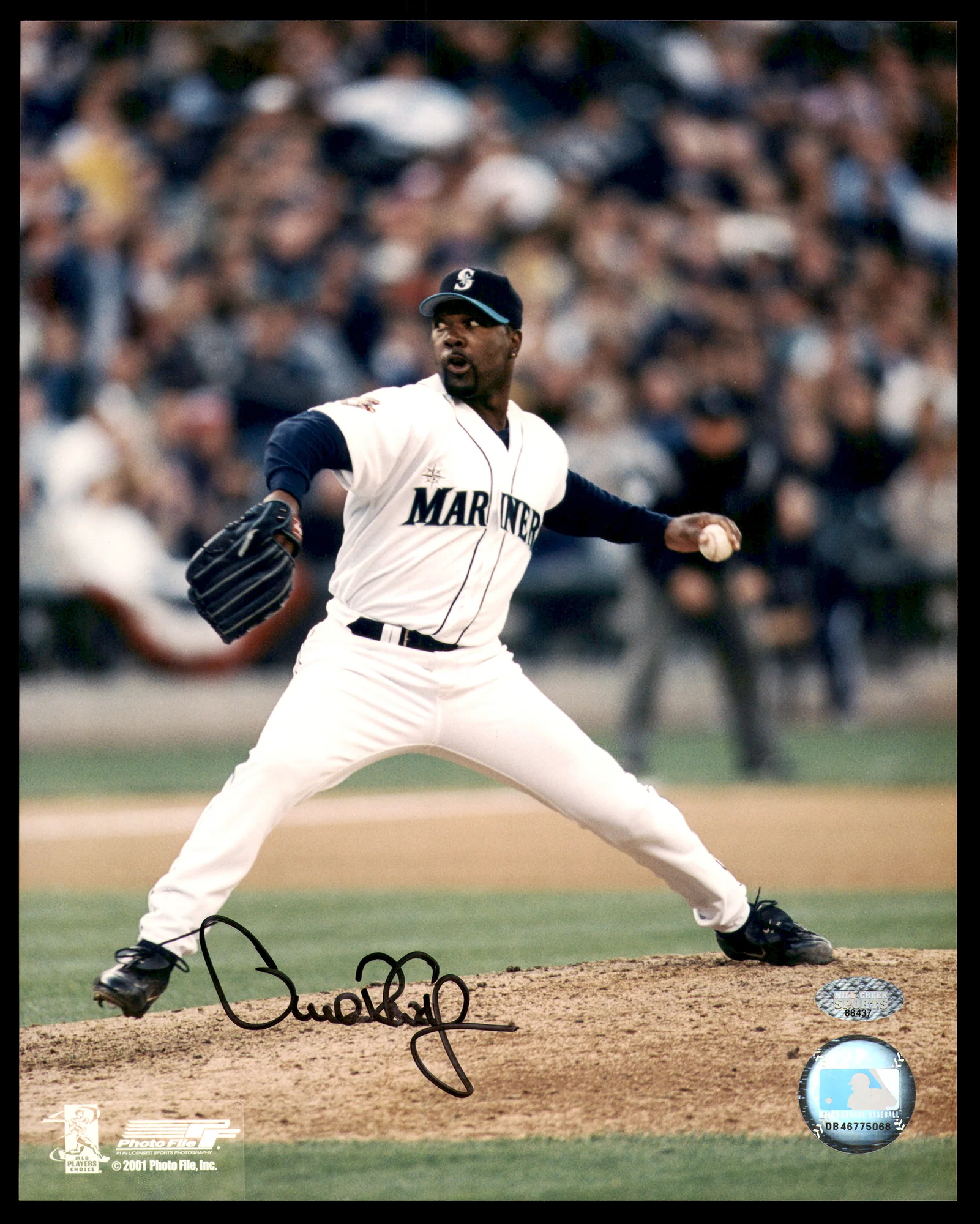 Arthur Rhodes Autographed 8x10 Photo Seattle Mariners MCS Holo #88437