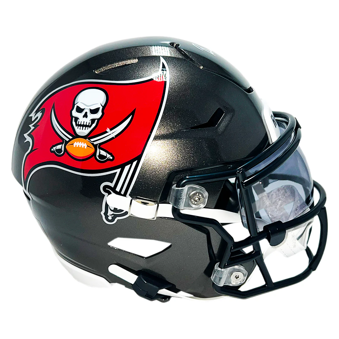 Baker Mayfield Signed Tampa Bay Buccaneers Midi SpeedFlex Football Helmet (Beckett) - Image 3