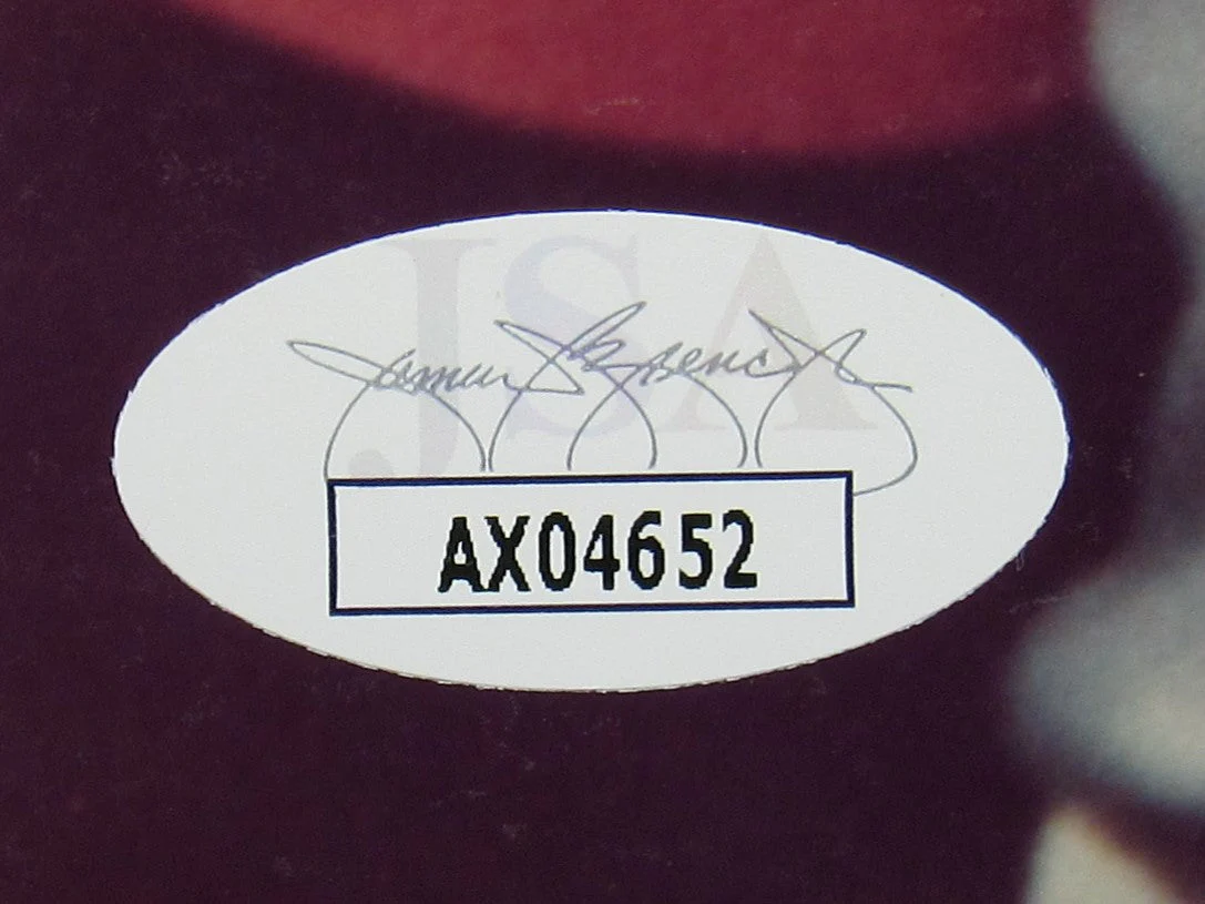 Brooks Robinson Signed 8x10 Photo JSA AX04652 - Image 3