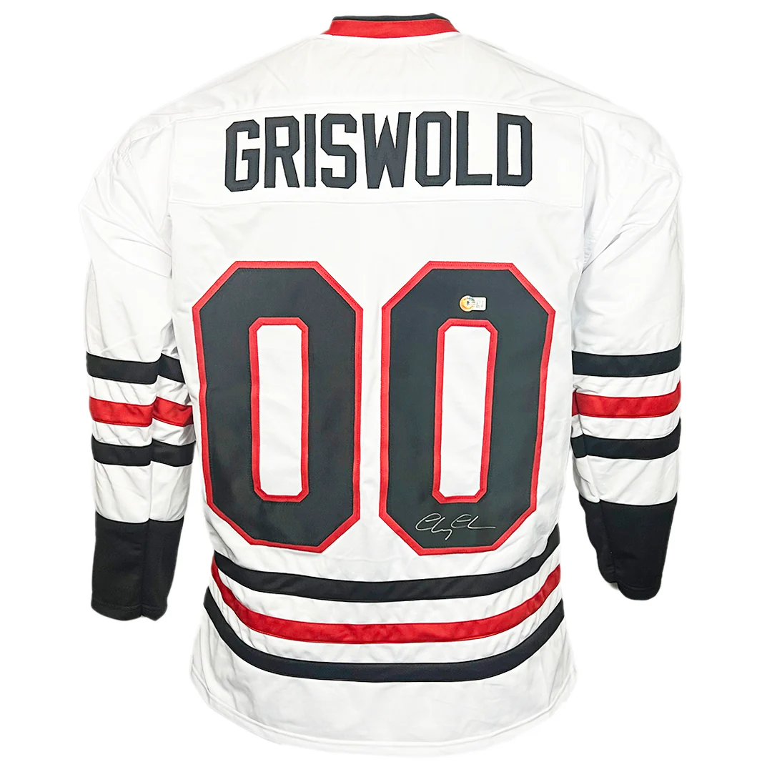 Chevy Chase Signed Griswold Chicago White Hockey Jersey (Beckett)