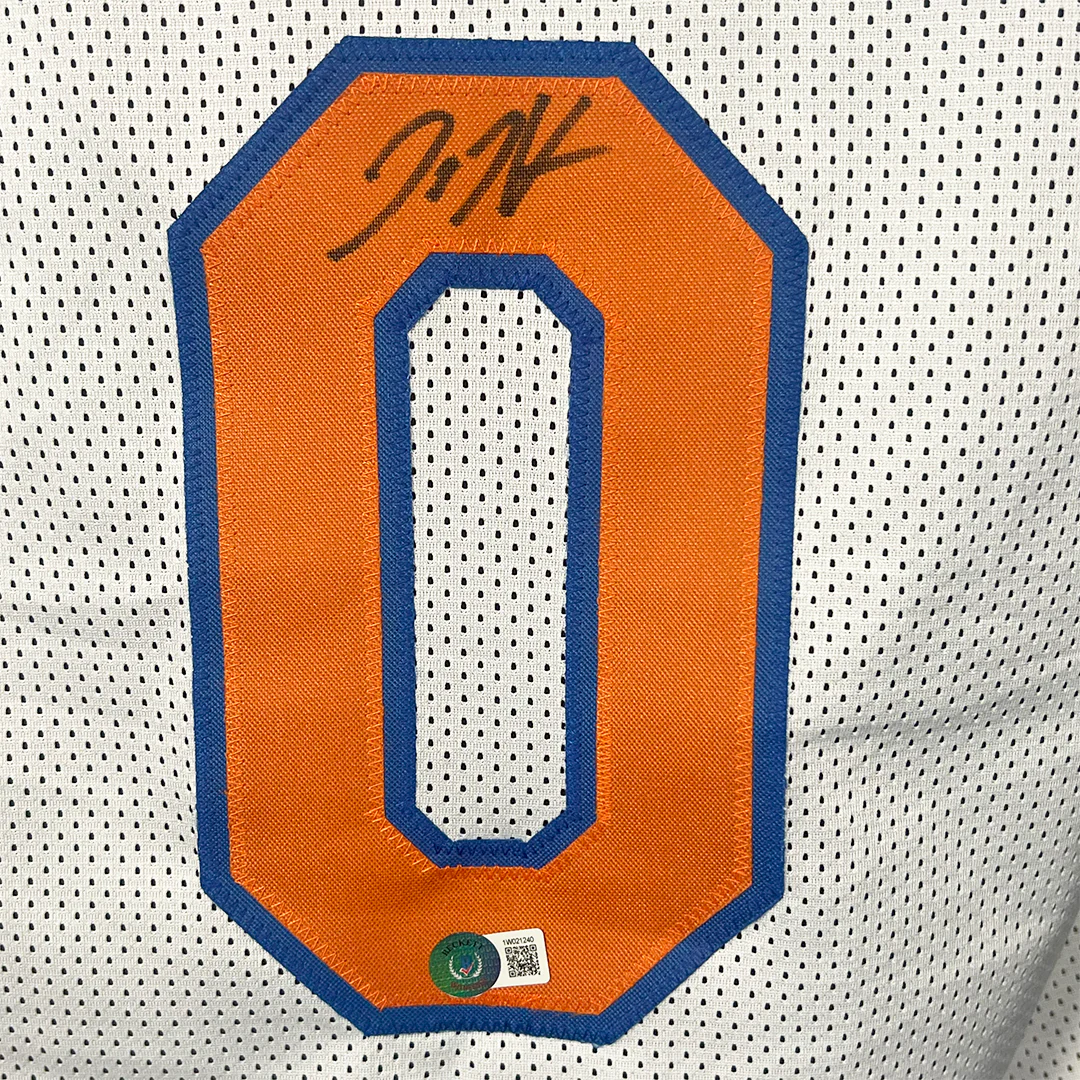 Donte Divincenzo Signed New York White Basketball Jersey (Beckett) - Image 2