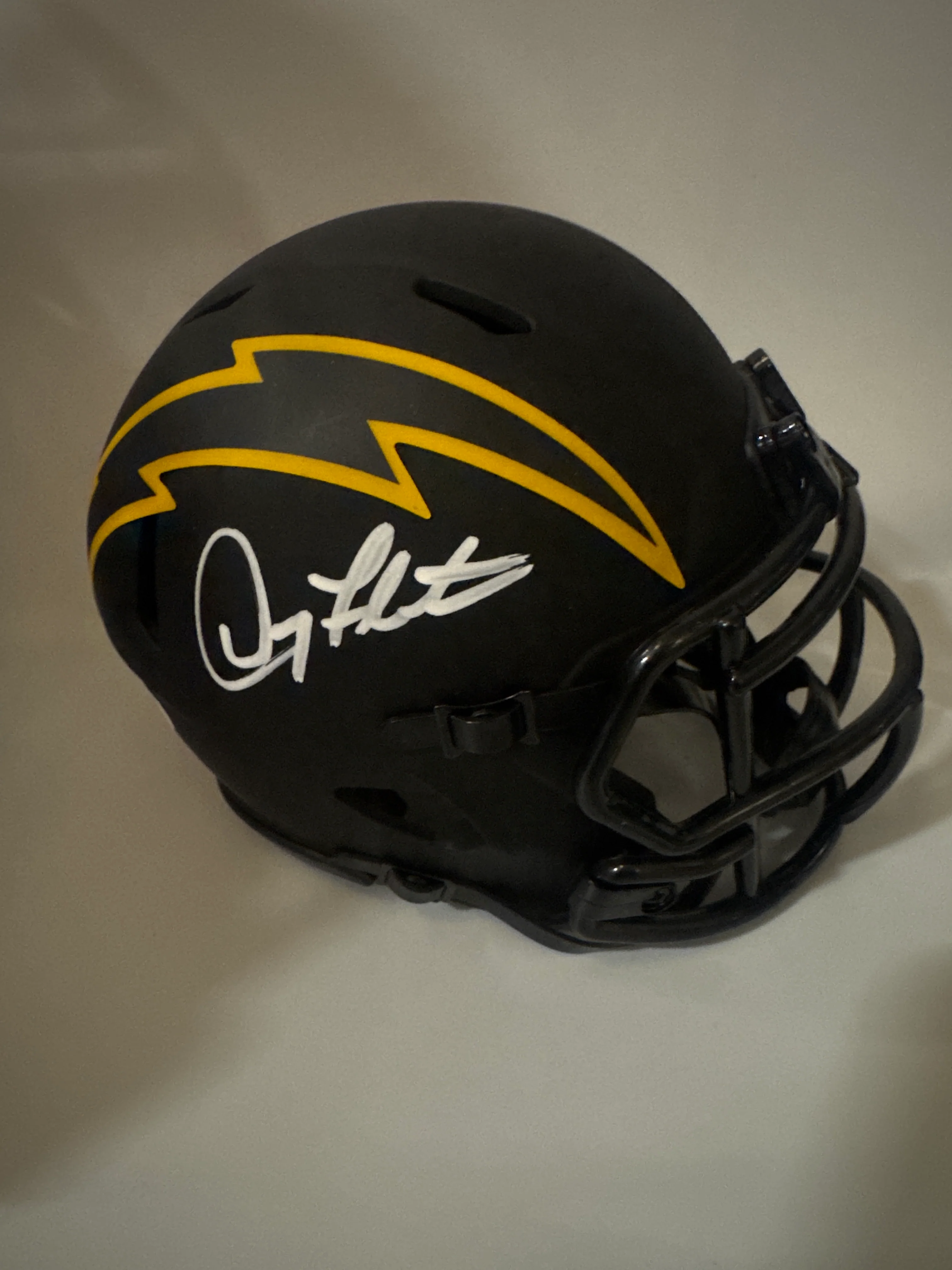 Doug Flutie Signed Los Angeles Chargers Eclipse Mini Football Helmet (JSA)