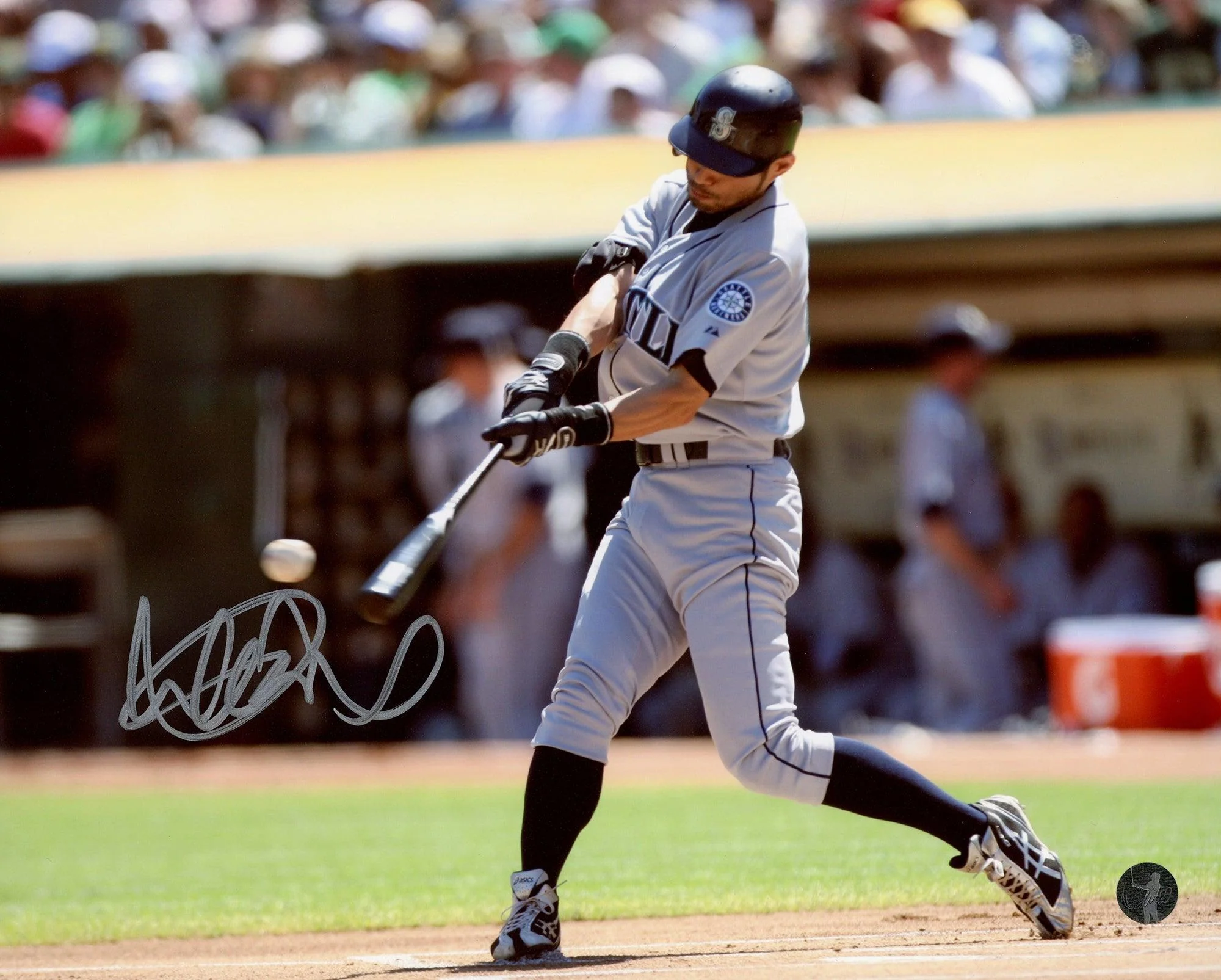 Ichiro Suzuki Autographed Framed 8x10 Photo Seattle Mariners IS Holo Stock #209389 - Image 2
