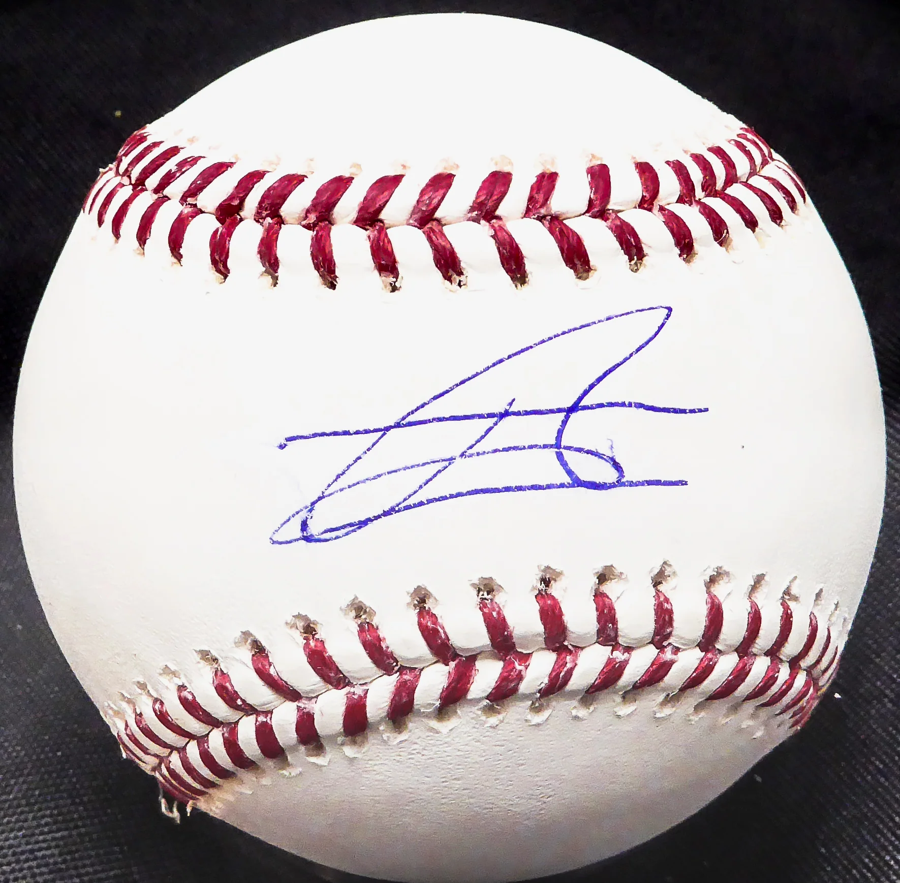 Julio Rodriguez Autographed Official MLB Baseball Seattle Mariners (Smudged) Beckett BAS QR #BJ56981