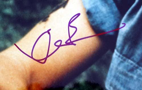 Kevin Bacon Autographed 16x20 Photo PSA/DNA #T14473 - Image 2