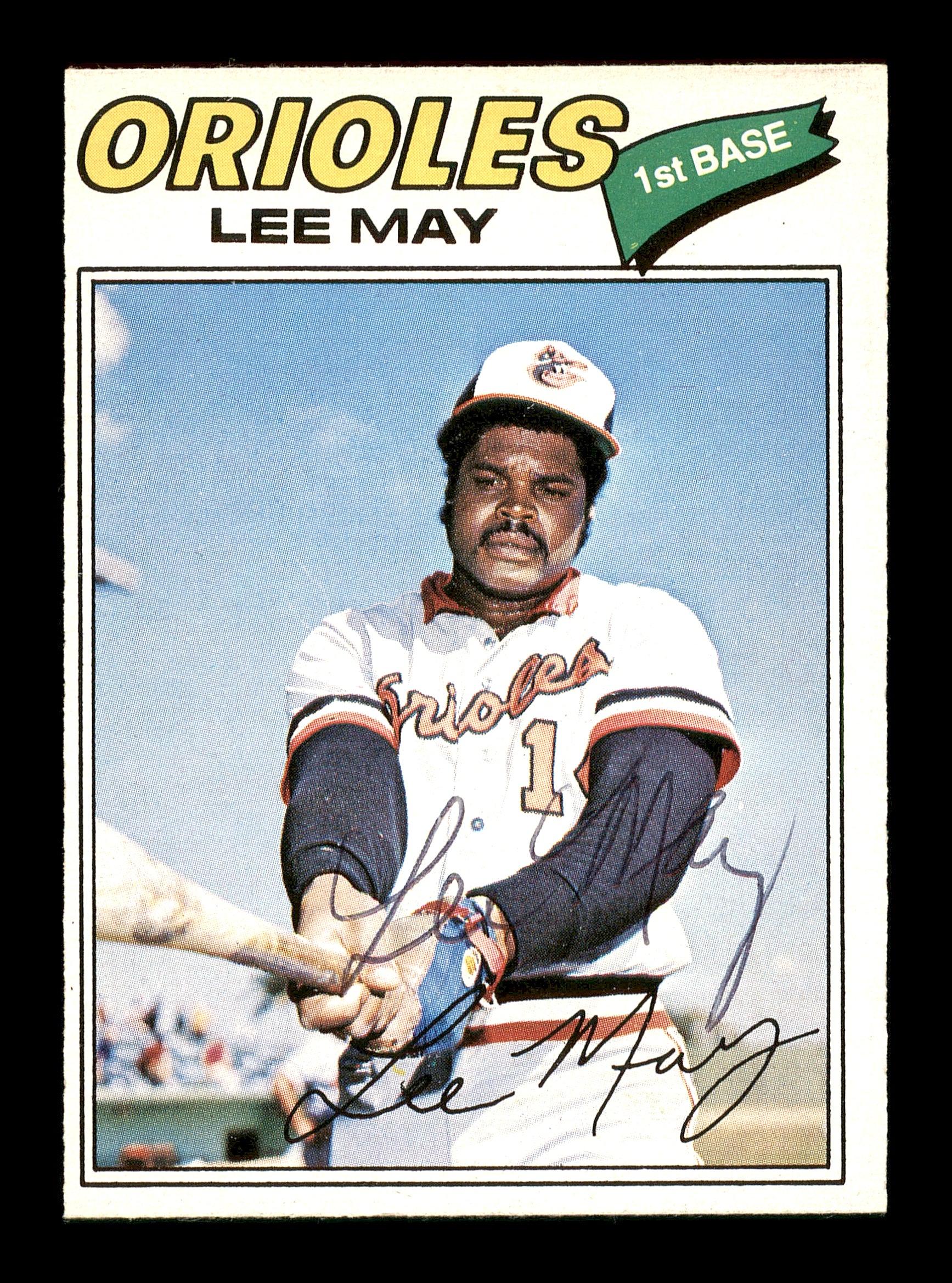 Lee May Autographed 1977 O-Pee-Chee Card #125 Baltimore Orioles SKU #169508