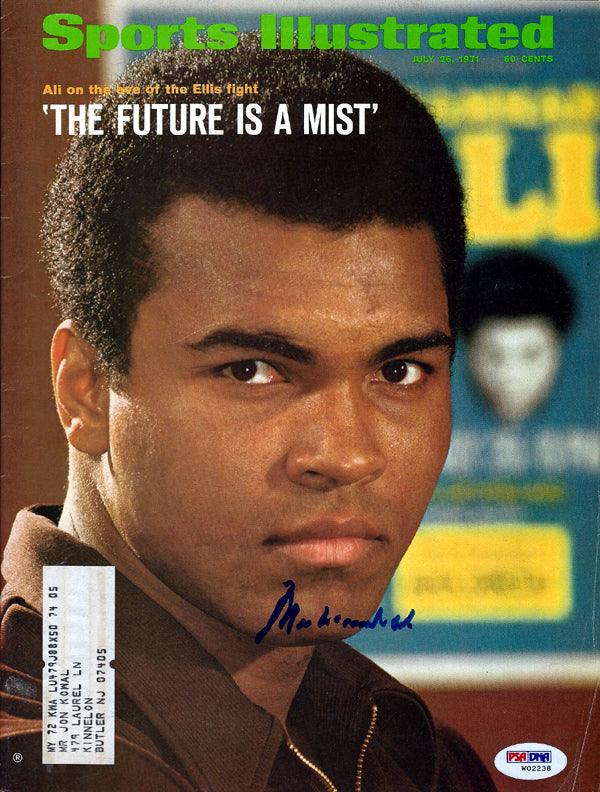 Muhammad Ali Autographed Sports Illustrated Magazine PSA/DNA #W02238 - Image 2