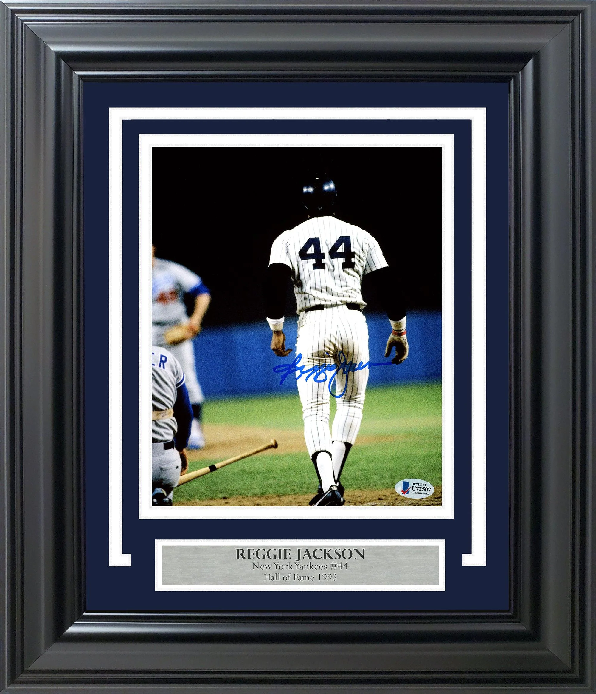 Reggie Jackson Autographed Framed 8x10 Photo New York Yankees Beckett BAS Stock #209425