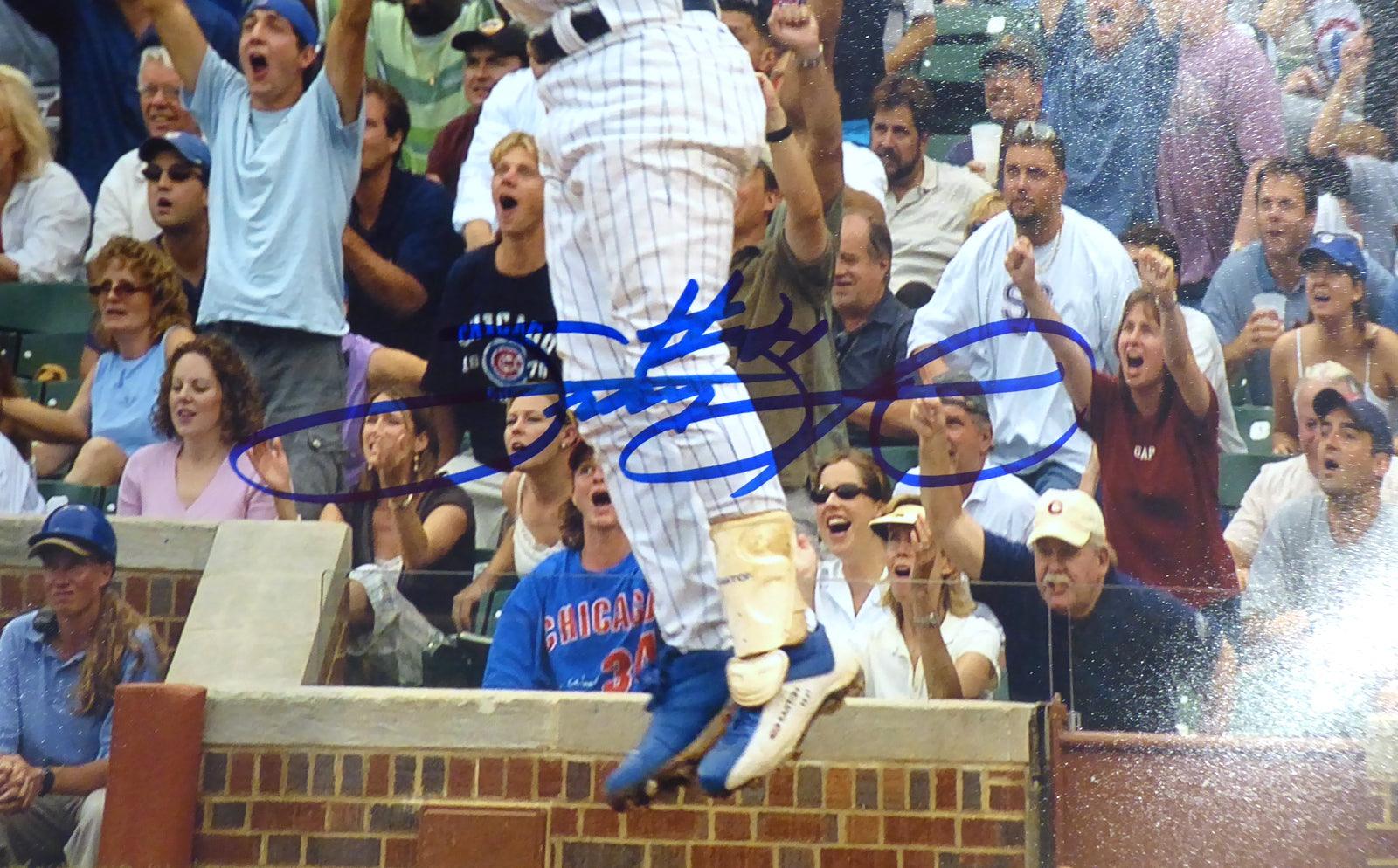 Sammy Sosa Autographed 11x14 Photo Chicago Cubs Beckett BAS Stock #177690 - Image 2