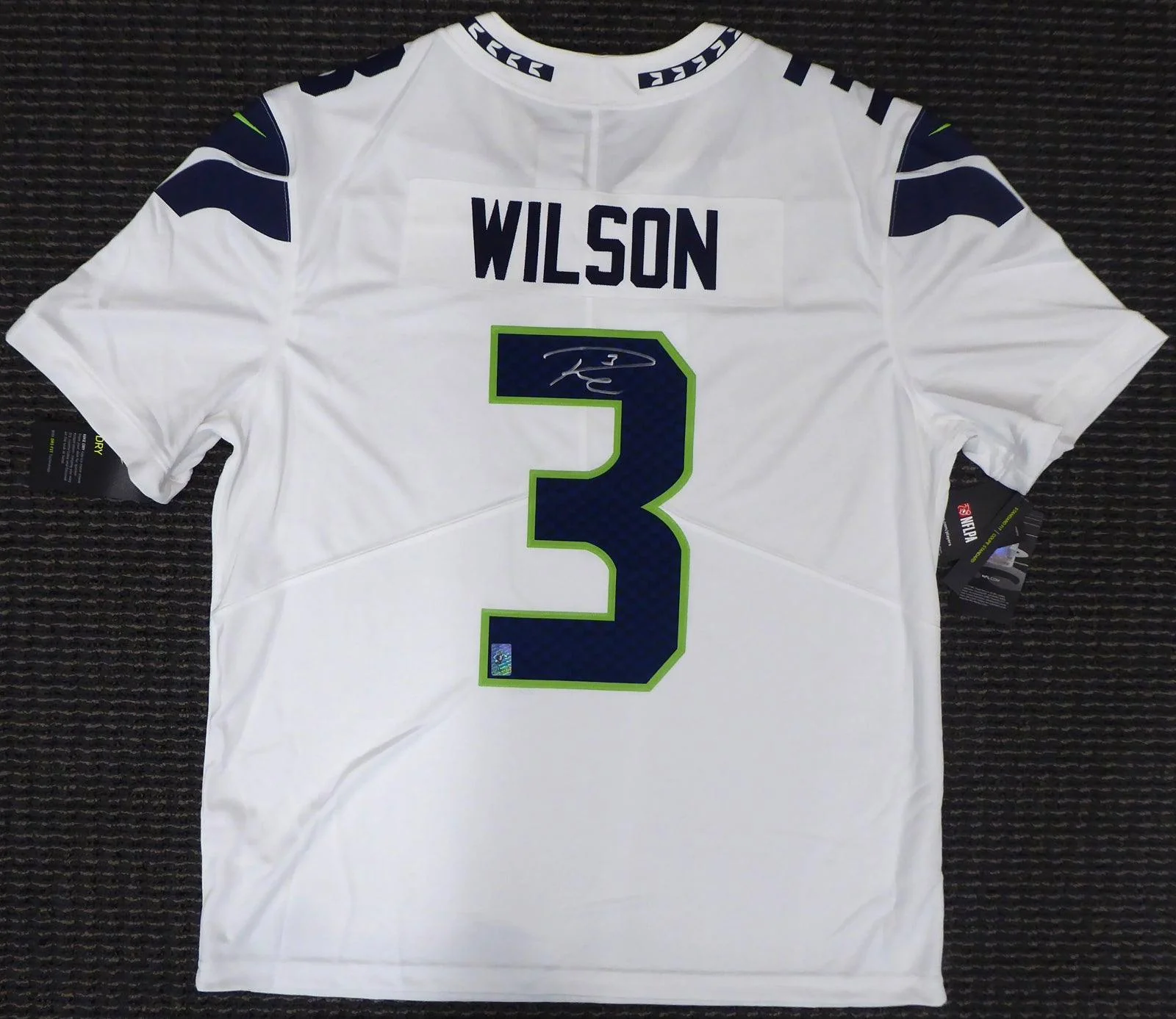 Seattle Seahawks Russell Wilson Autographed White Nike Twill Jersey Size XL RW Holo Stock #159118 - Image 2