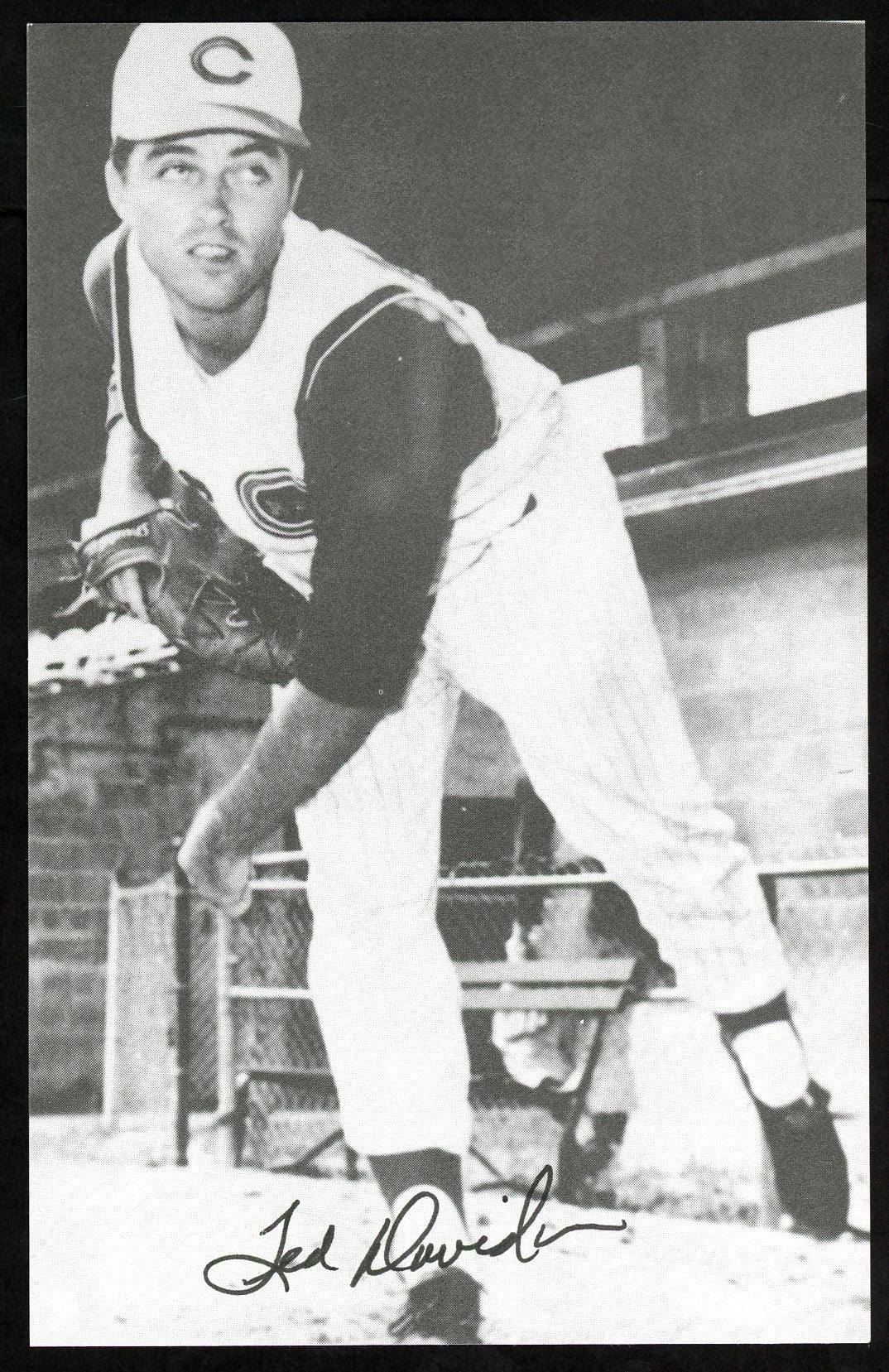 Ted Davidson Autographed 3.5x5.5 Magazine Page Photo Cincinnati Reds SKU #153981