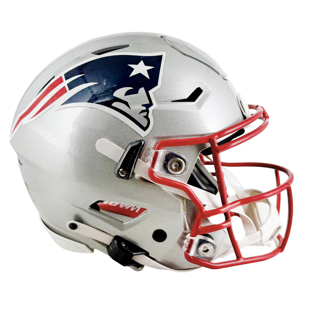 Tom Brady Signed New England Patriots Authentic SpeedFlex Full-Size Football Helmet (Fanatics) - Image 3