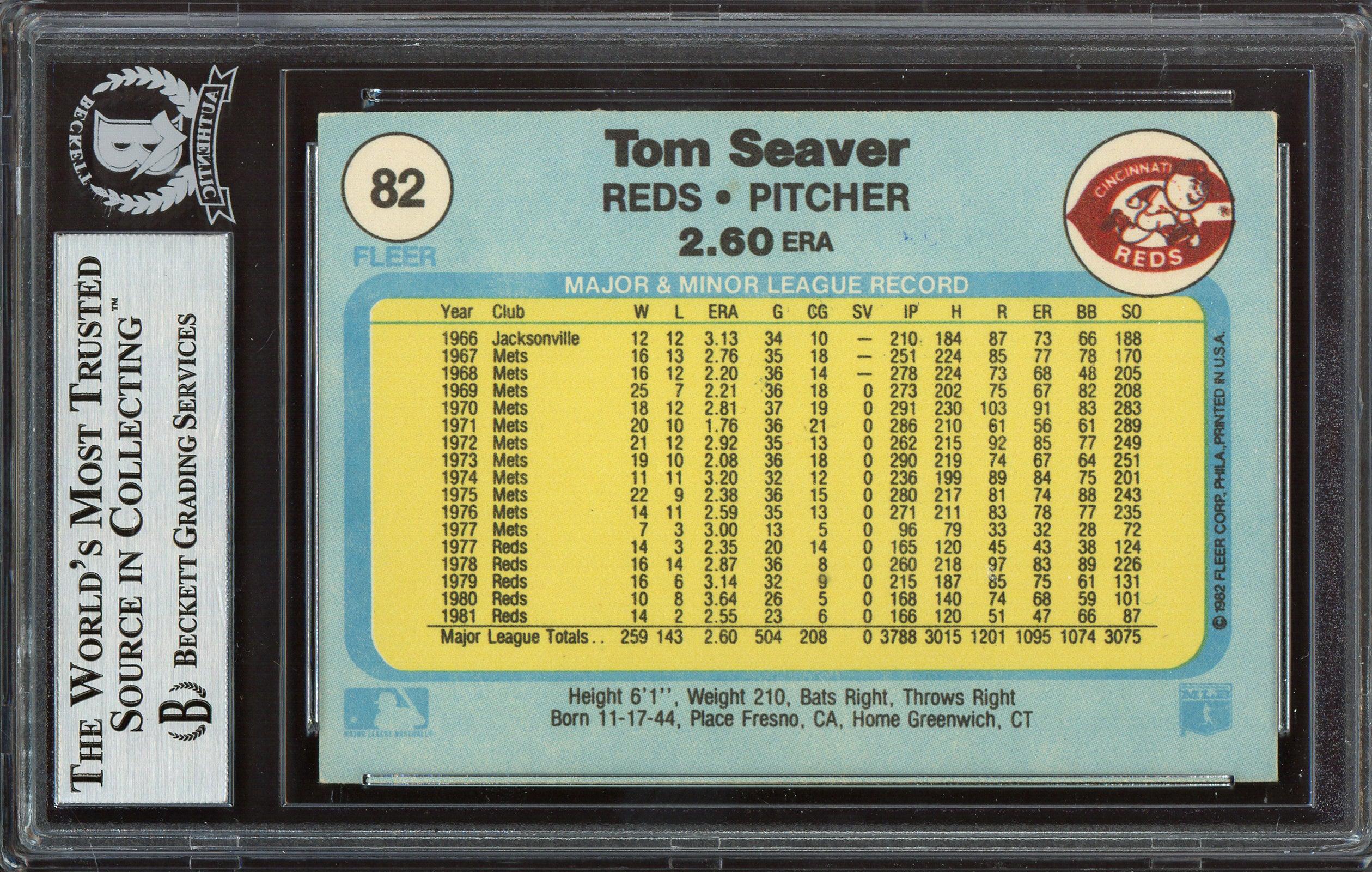Tom Seaver Autographed 1982 Fleer Card #82 Cincinnati Reds Beckett BAS #12486494 - Image 2