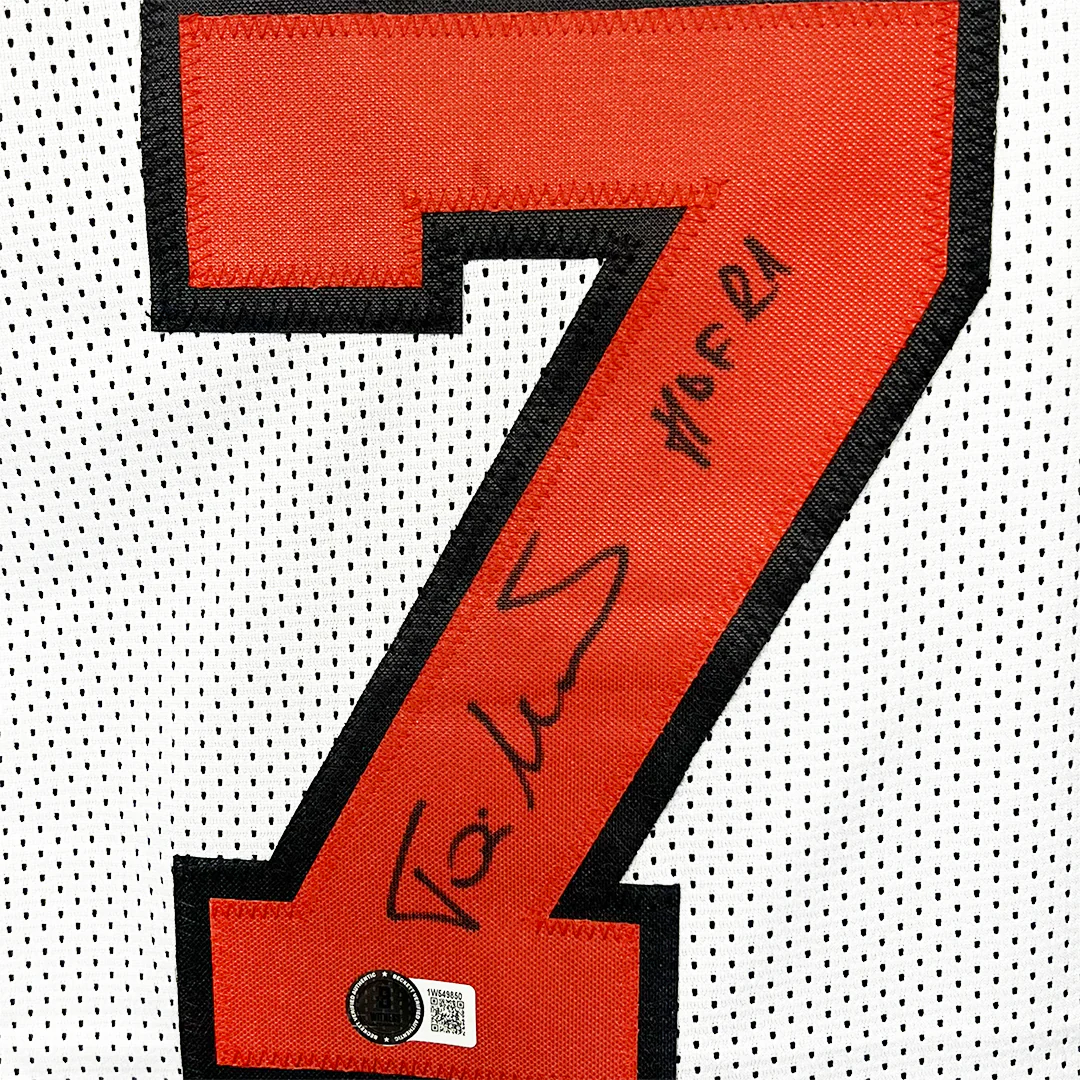 Toni Kukoc Signed HOF 21 Inscription Chicago White Basketball Jersey (Beckett) - Image 2