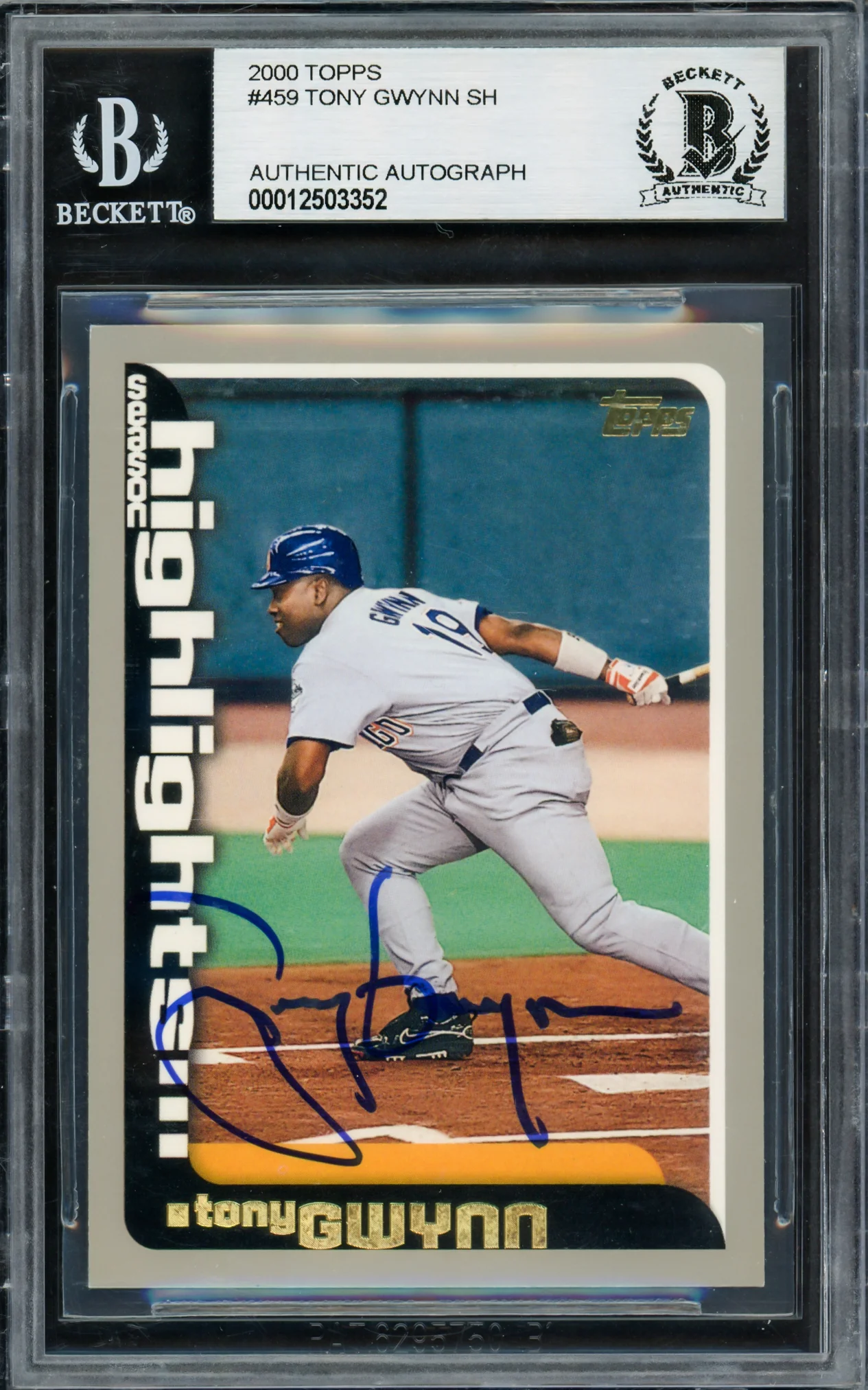 Tony Gwynn Autographed 2000 Topps Card #459 San Diego Padres Beckett BAS #12503352